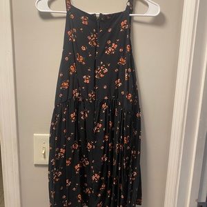 Black floral 2X swing tank top